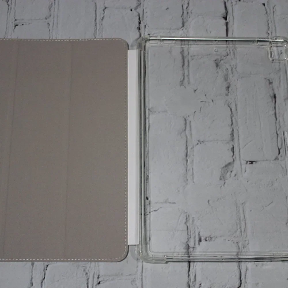 ‎iPad 7th/8th Generation Shockproof TriFold Case WHITE MARBLE 10.2